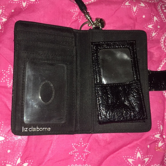 Wallet🥰 - Picture 2 of 2